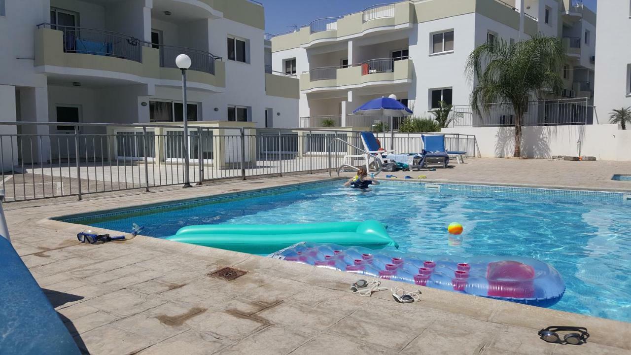Oceania Bay Village 皮拉 外观 照片